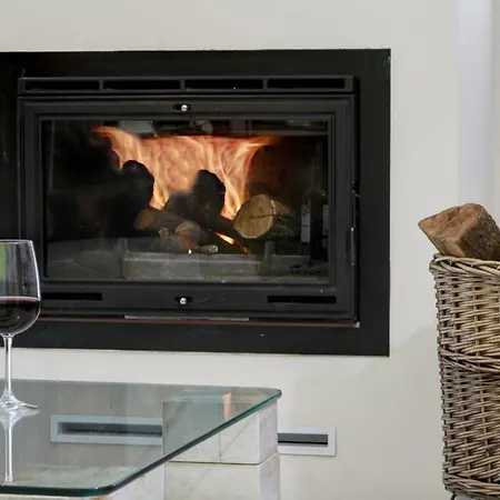 Apartment Atico Con Chimenea En Sierra Nevada-gueejar Sierra *